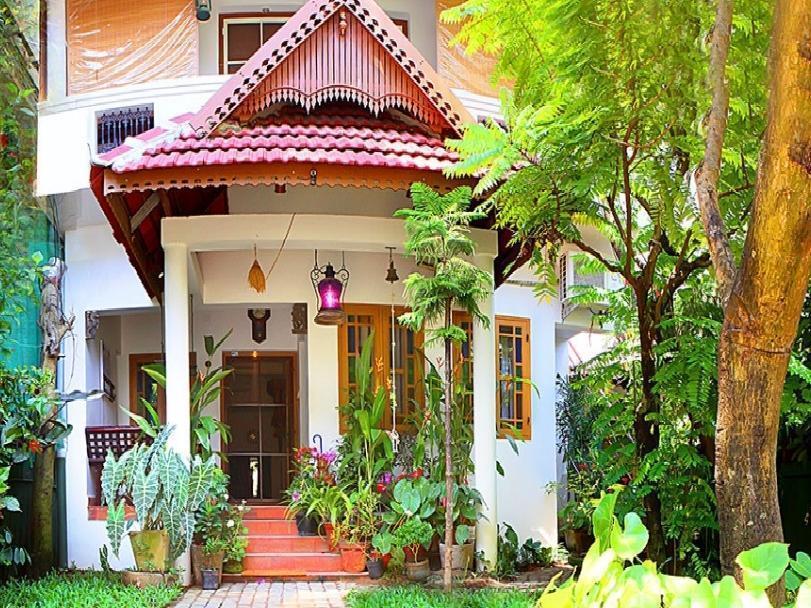 Heavenly Homestay Kochi Eksteriør bilde