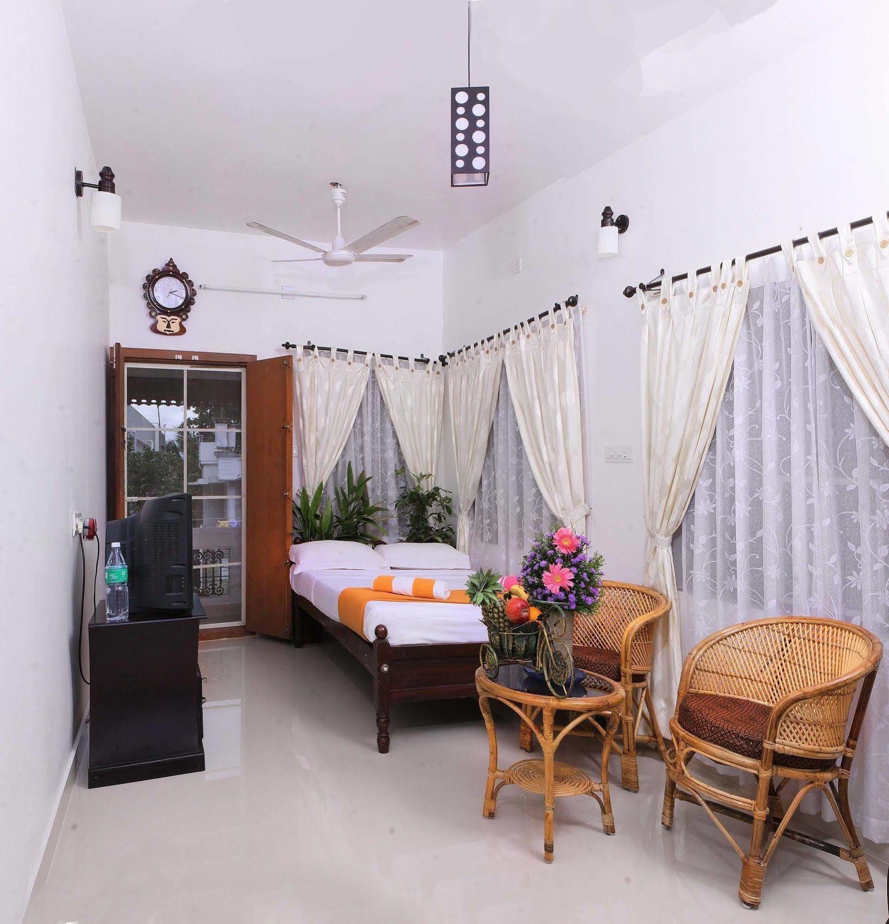 Heavenly Homestay Kochi Eksteriør bilde