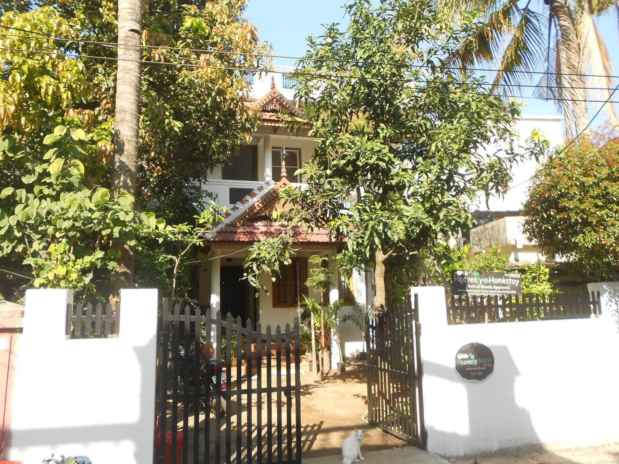 Heavenly Homestay Kochi Eksteriør bilde