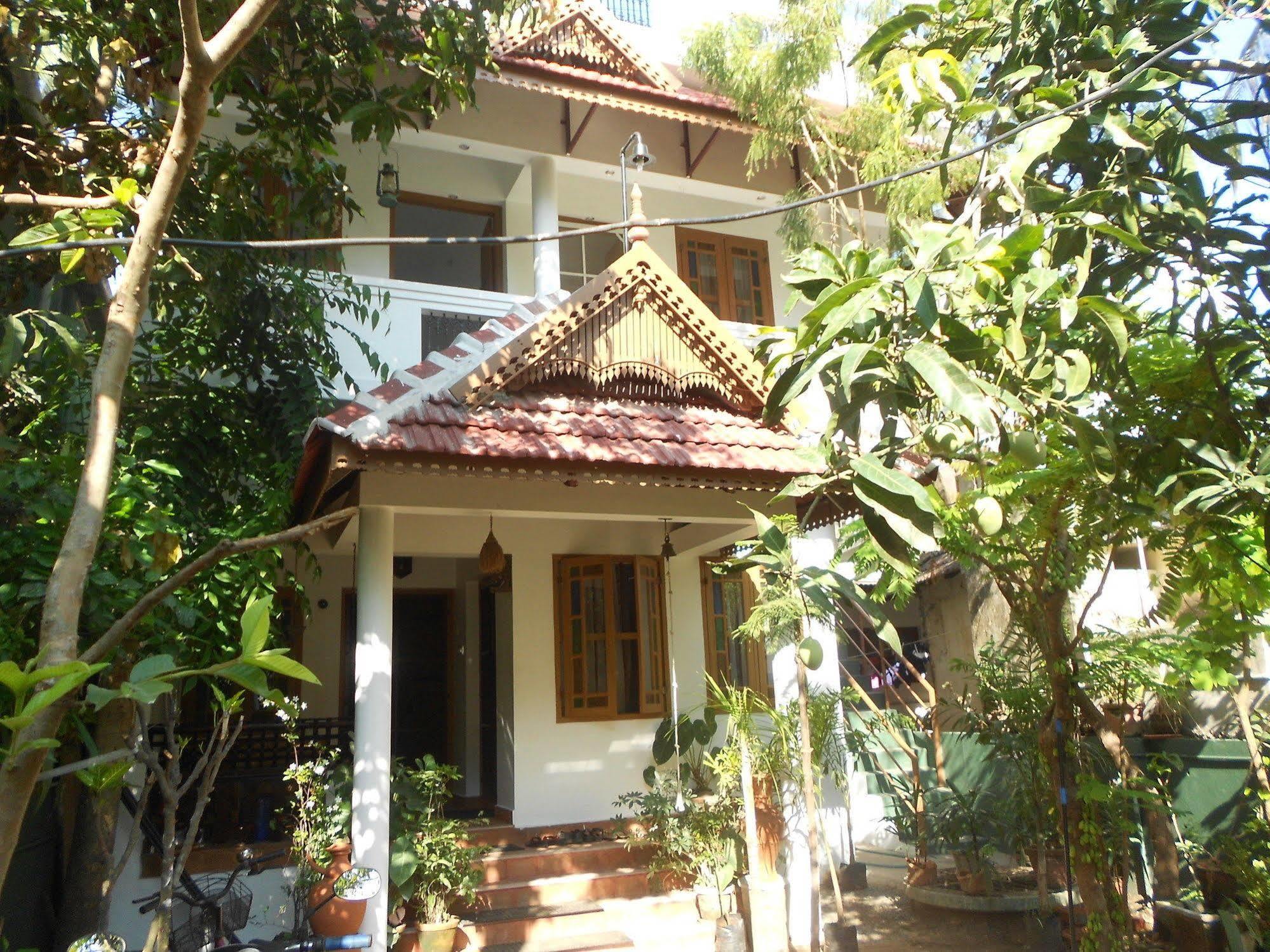 Heavenly Homestay Kochi Eksteriør bilde