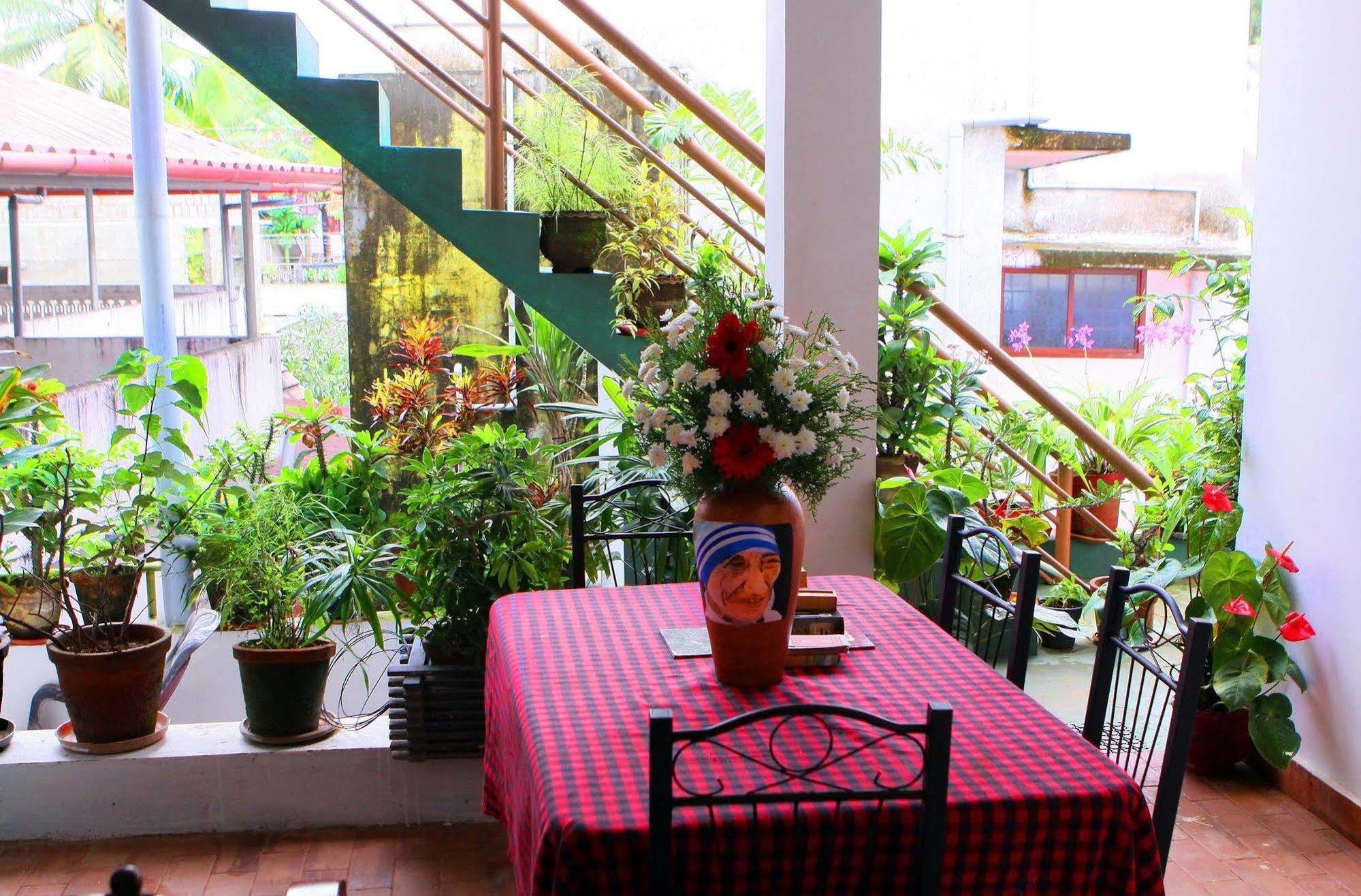 Heavenly Homestay Kochi Eksteriør bilde