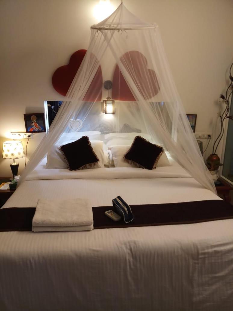 Heavenly Homestay Kochi Eksteriør bilde